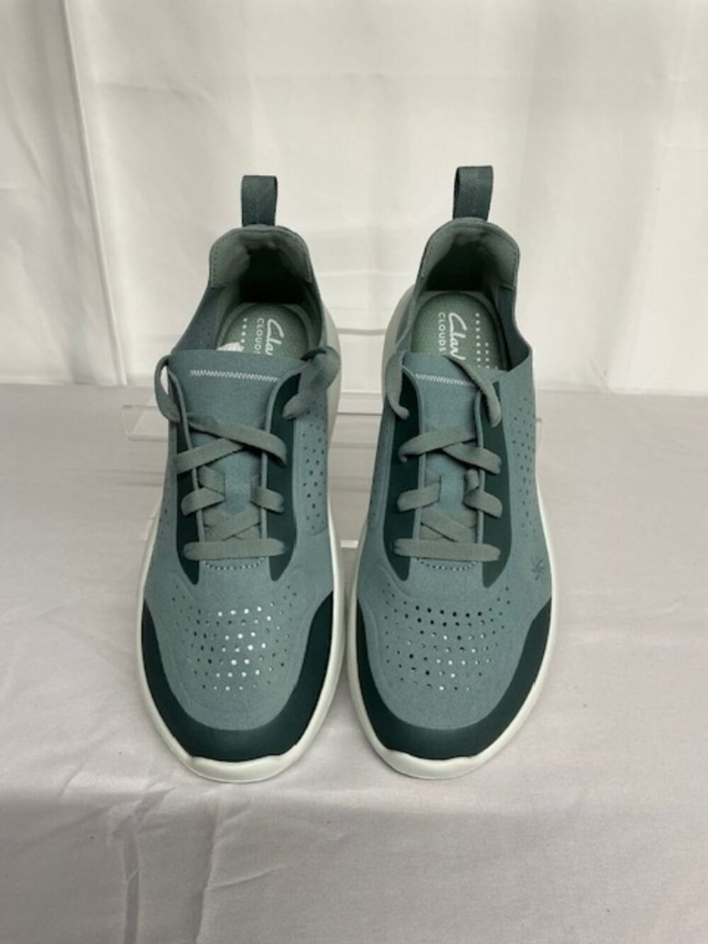 Clarks Cloudsteppers Solevana Tie - Sage Green - Size 8-1/2 WIDE
